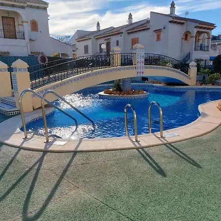 Casa Chloe, Urbanizacion Privada *